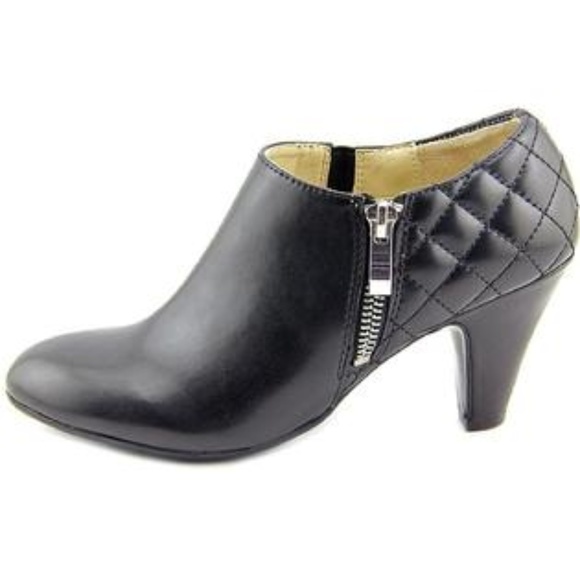 Naturalizer Shoes - NATURALIZER N5 Comfort Barrets Ankle Black Boots